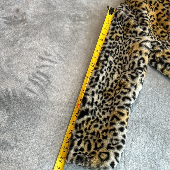 🎯❤️NWT Style Me Petites Faux Fur Coat Leopard Size PS - Picture 15 of 15
